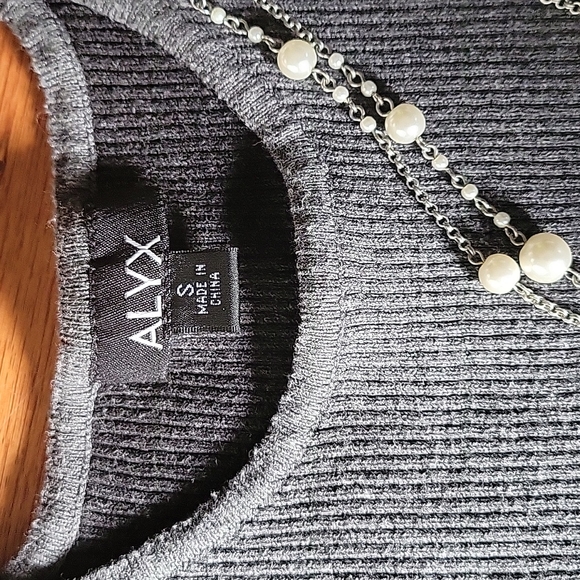 Color block sweater dress - Picture 2 of 2